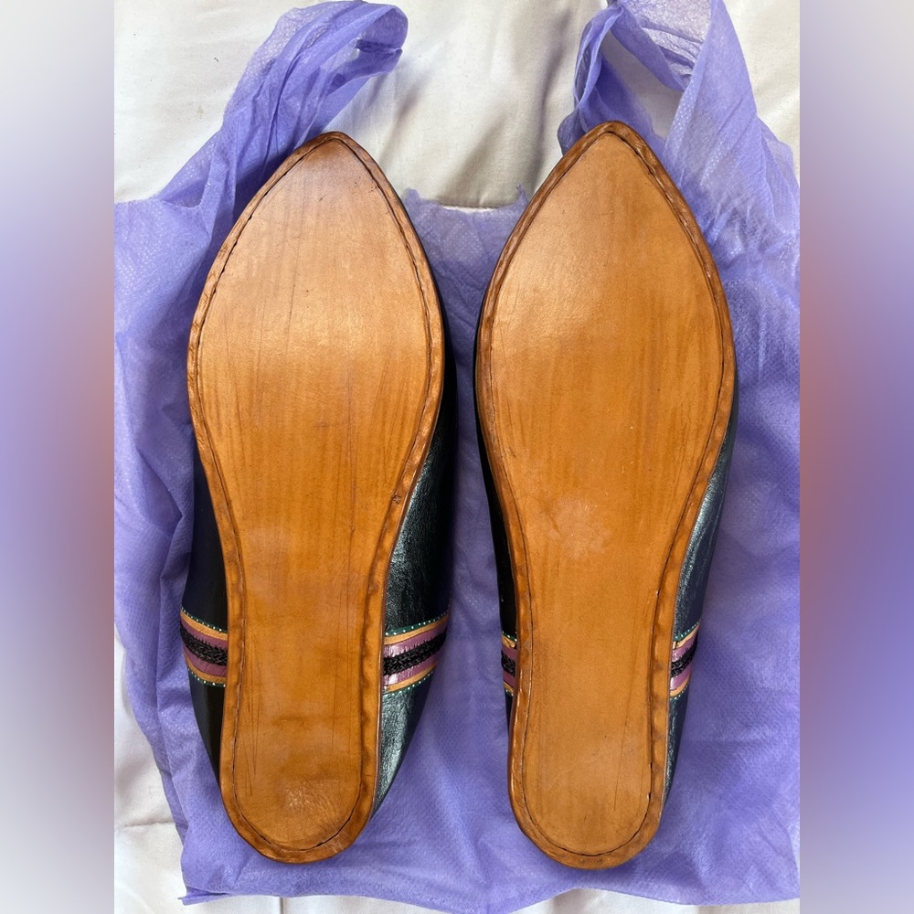 Genuine Moroccan Slippers Never Worn - Picture 9 of 9